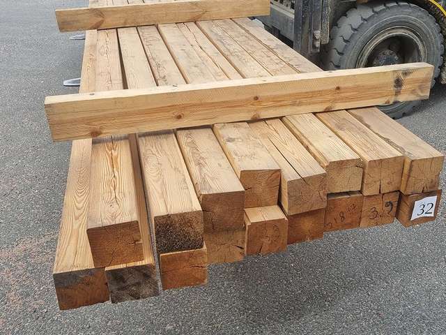 95x95 Ympärihöylätty lehtikuusi